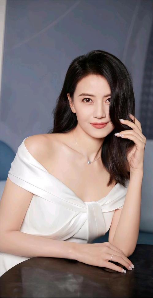 成包公舒淇满脸斑张予曦成无眉大侠凯发入口明星卸妆大变样杨超越黑(图19)