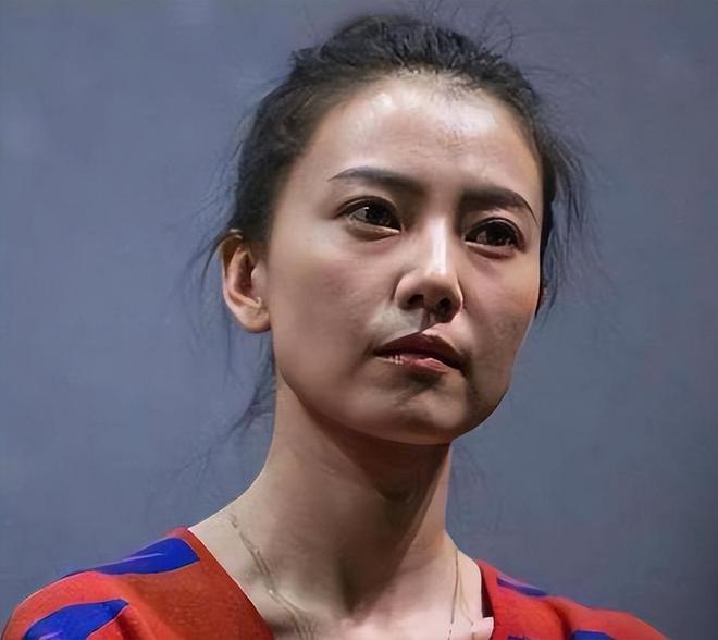 成包公舒淇满脸斑张予曦成无眉大侠凯发入口明星卸妆大变样杨超越黑(图28)